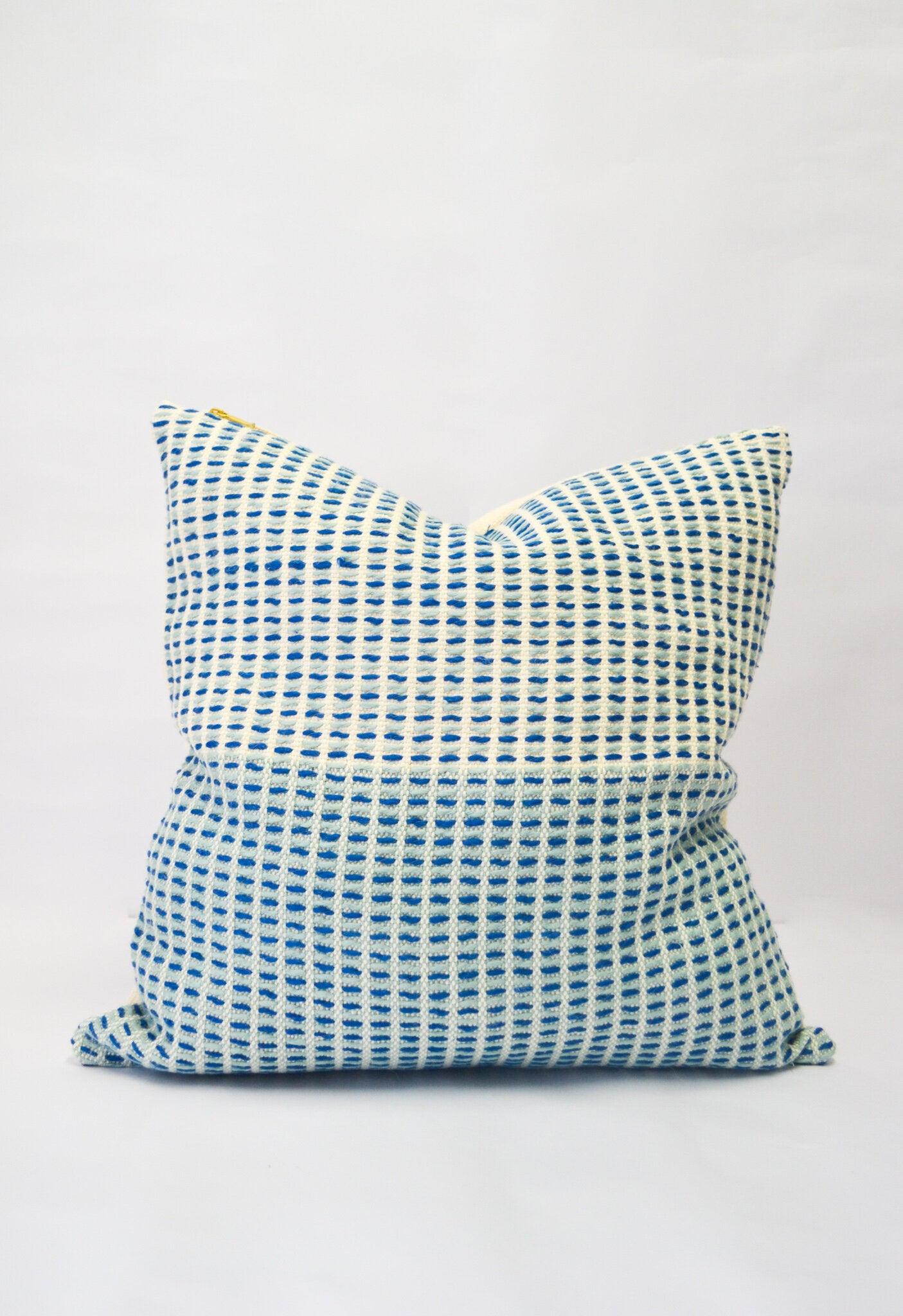 Naidi Blue Pillow Cover