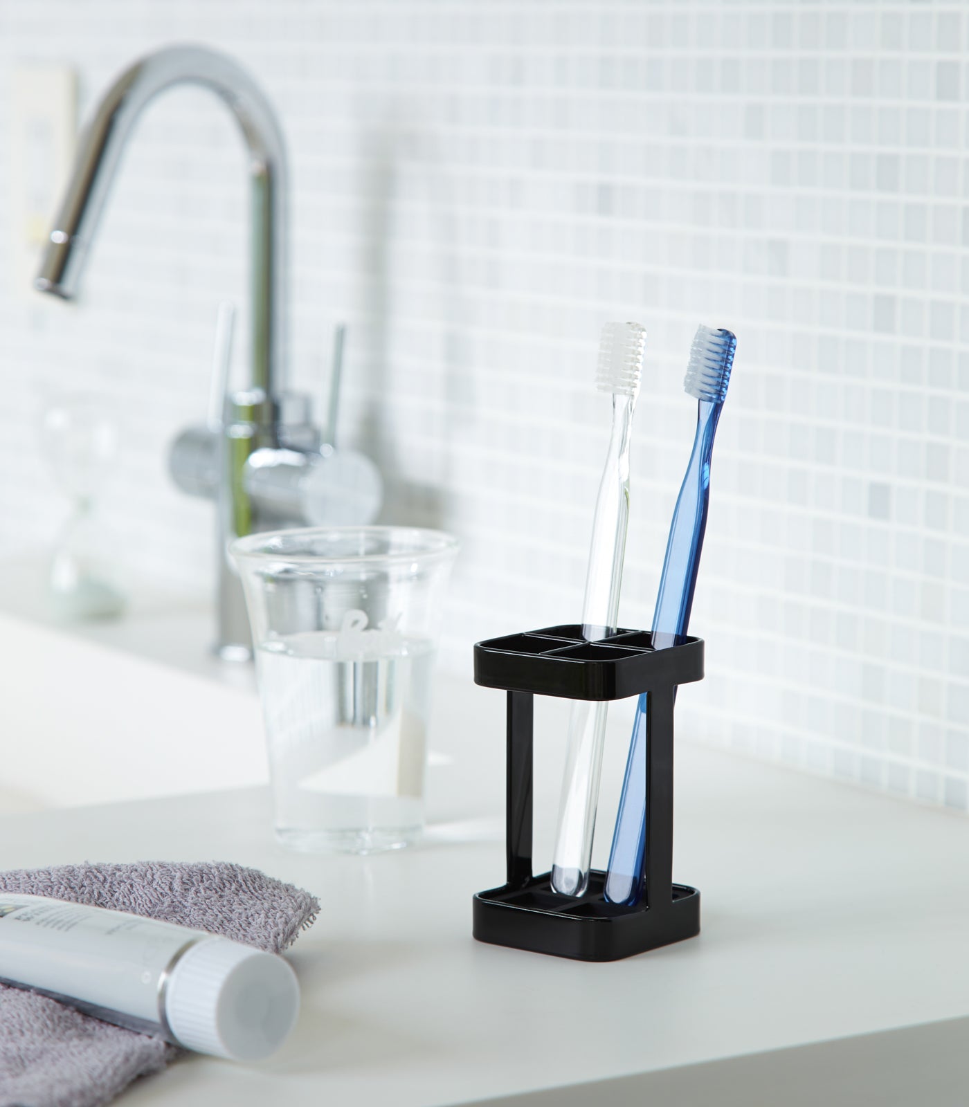 Toothbrush Stand - Steel