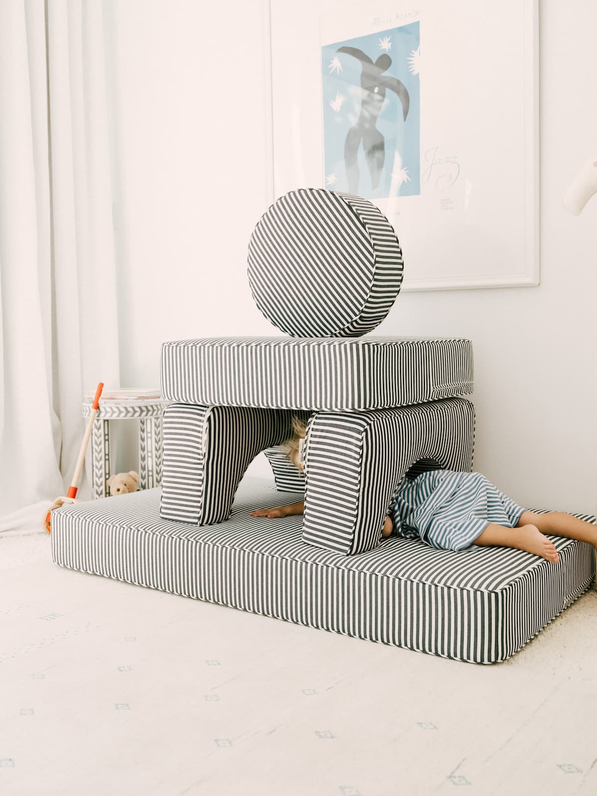 The Modular Pillow Stack