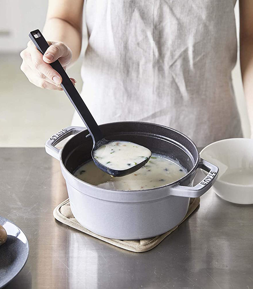 Floating Soup Ladle - Silicone - Ladle